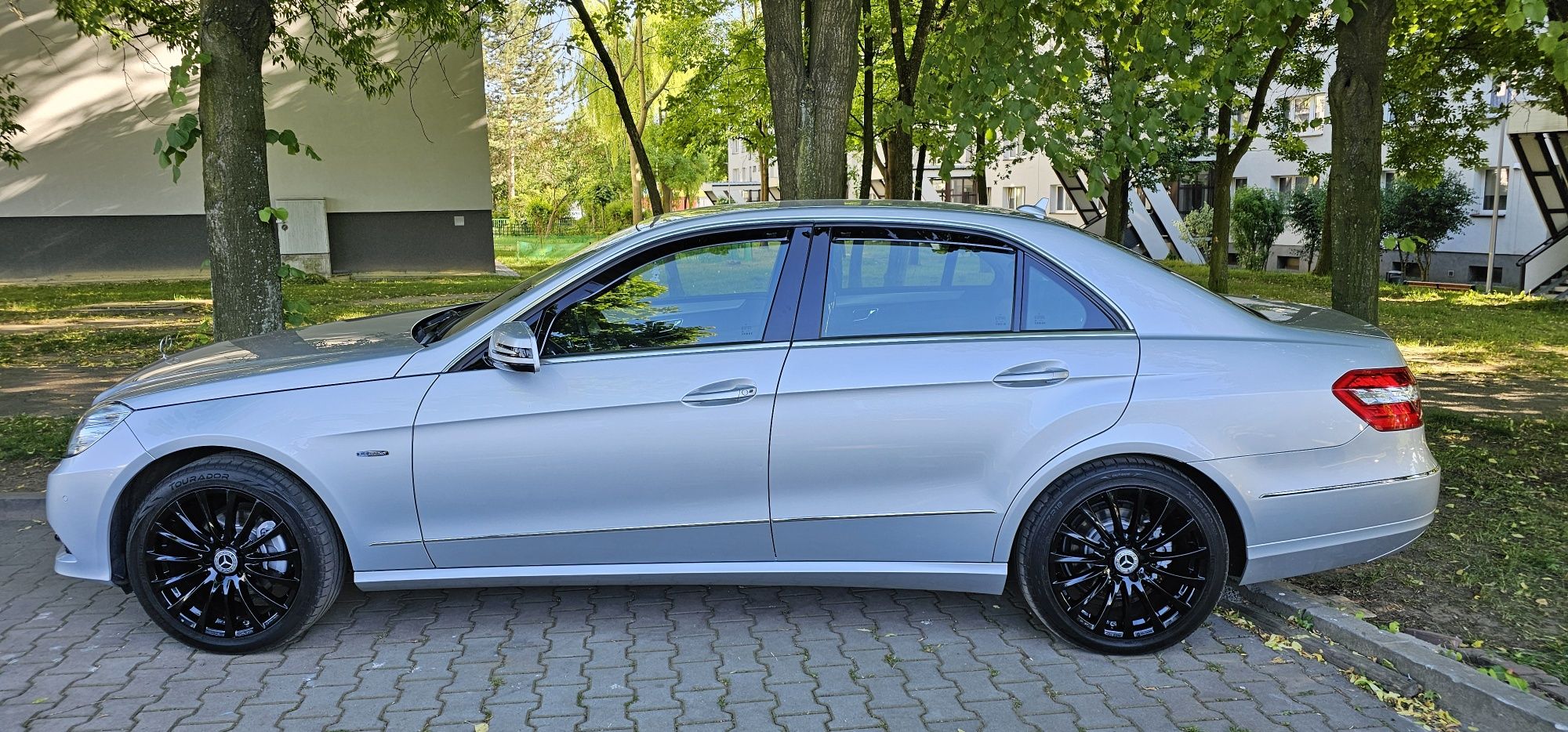 Mercedes W212 salon polska