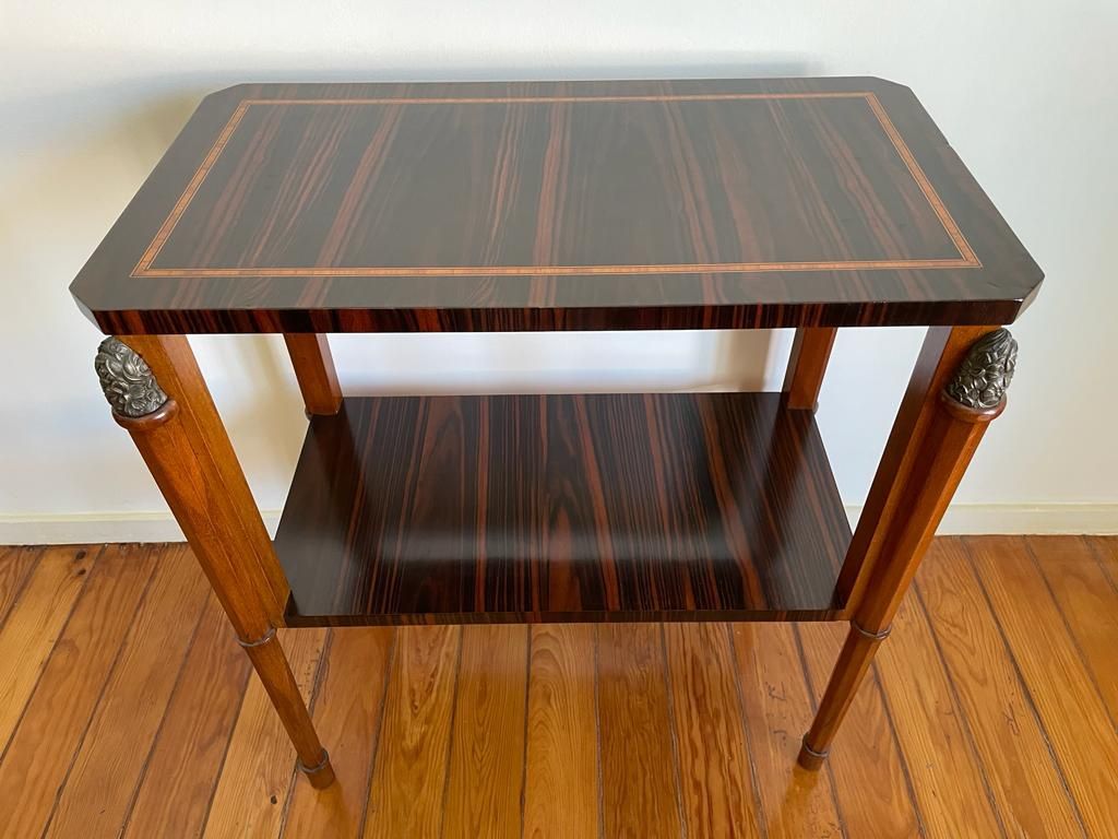 Mesa de apoio Art Deco com ébano de Macassar