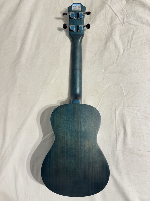 Ukulele sopranowe z pokrowcem