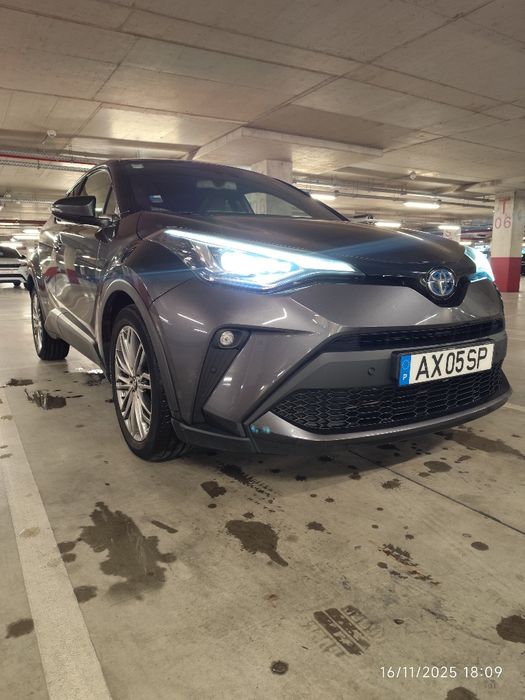 Toyota C-HR 1.8 Hybrid Exclusive + Pack Luxury • 2023 • 42.000 km