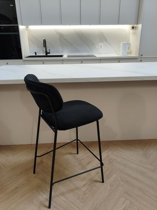 Hokery, hoker, krzesło barowe, krzesła barowe