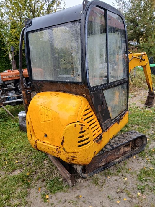 Minikoparka jcb 8016
