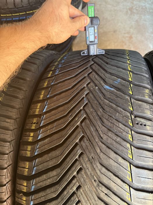 Шины БУ 255 40 R 20 Michelin Cross climate 2 резина всесезонная