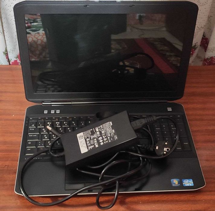 Ноутбук Dell E5530