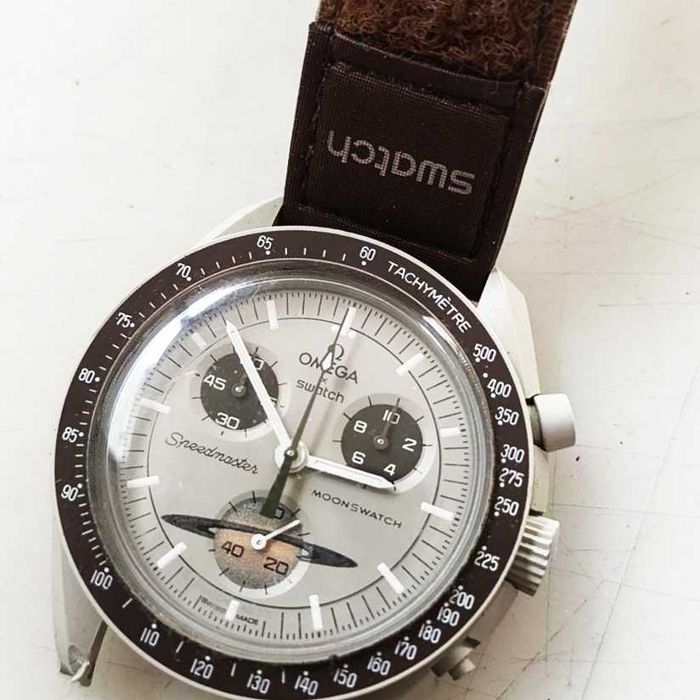 Zegarek Saturn - limitowana edycja z kultowymi pierścieniami!