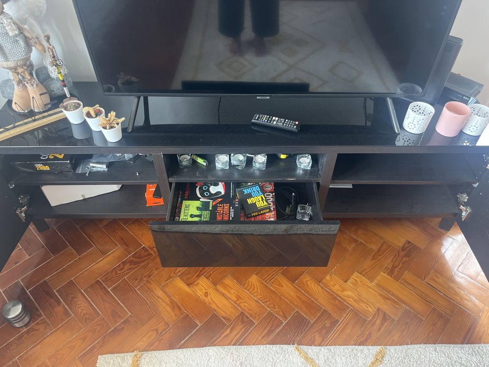 Móvel tv preto BESTÅ IKEA