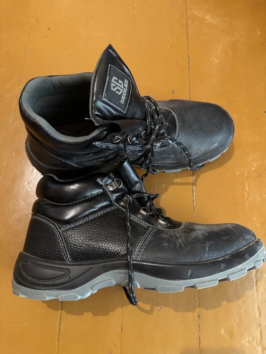 Чобітки для роботи