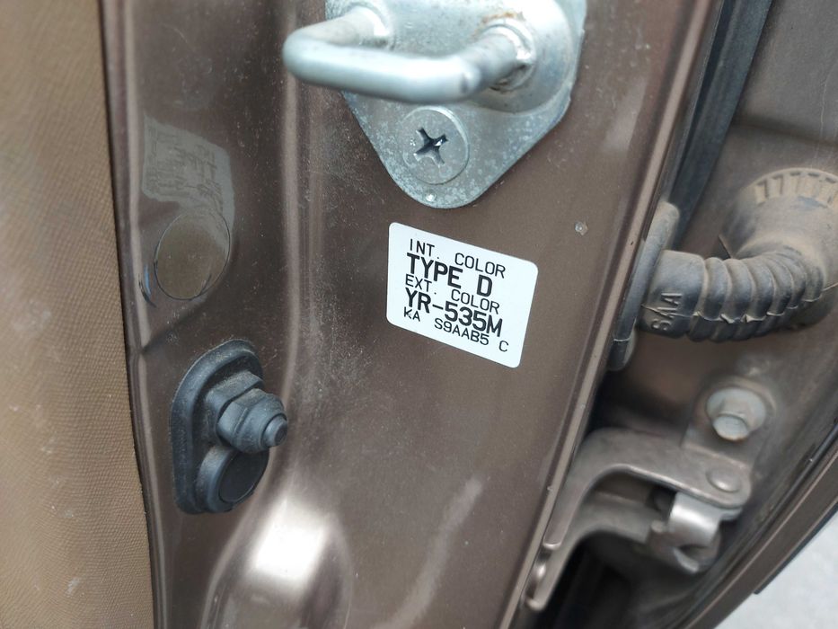 Honda CR-V II 2 YR-535M drzwi przednie prawe FV dostawa