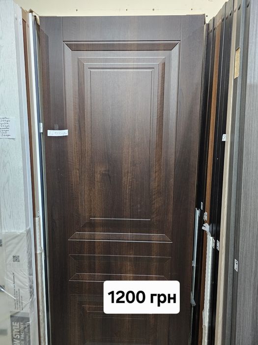 Двери межкомнатные выставочные пвх