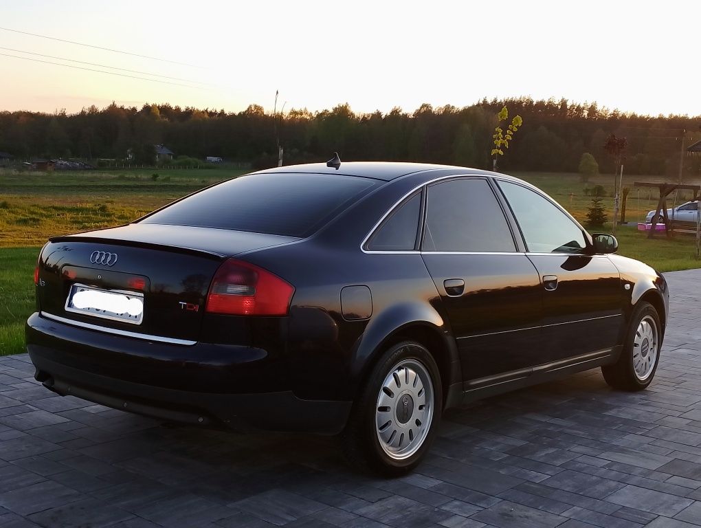 Audi A6 C5 1.9 TDI 130 km  Lift 2002, Kamera , DVD,  xenon