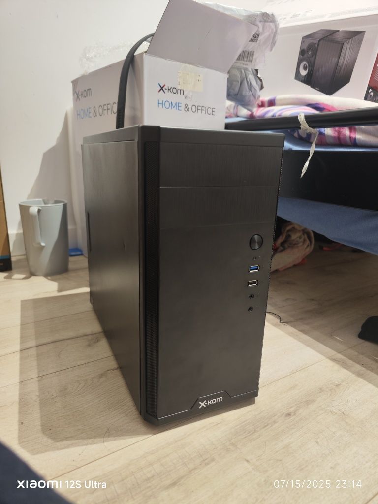Gamingowy Komputer Micro-ATX Maly Gaming Computer PC