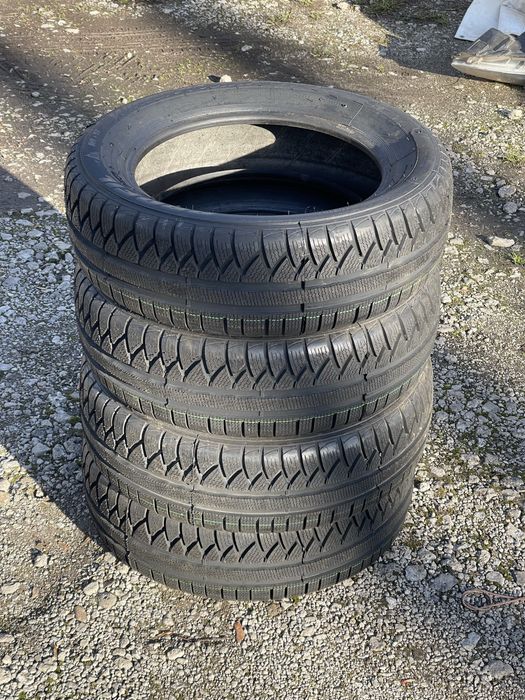 Opony wielosezonowe 205/55R16