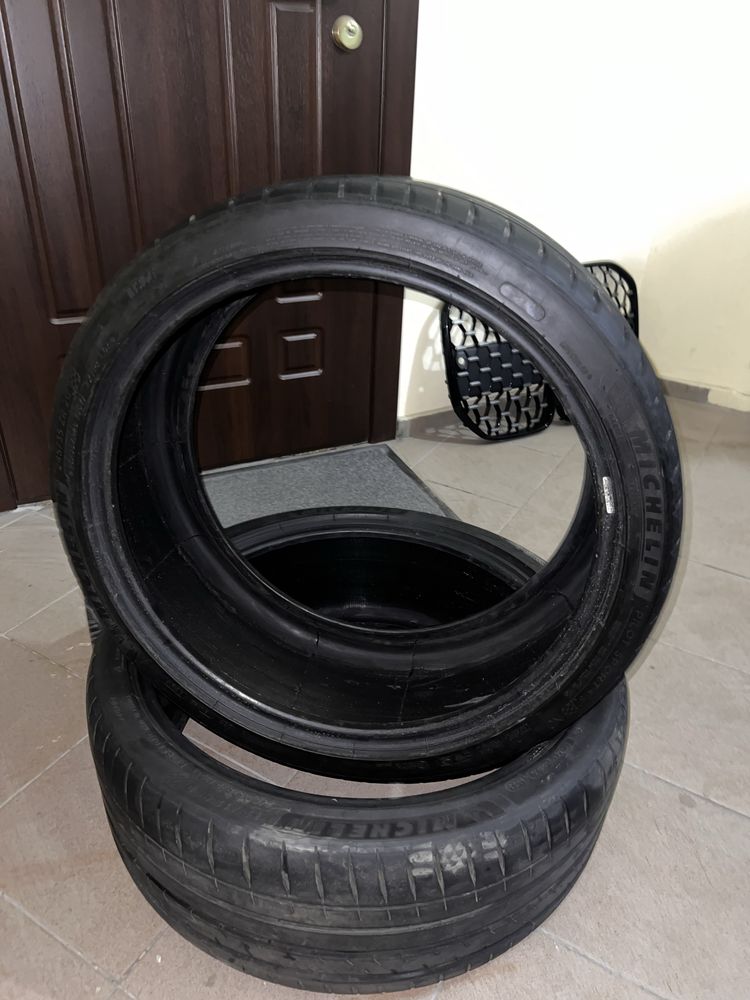 Michelin Pilot Sport 4s 245/35 R20