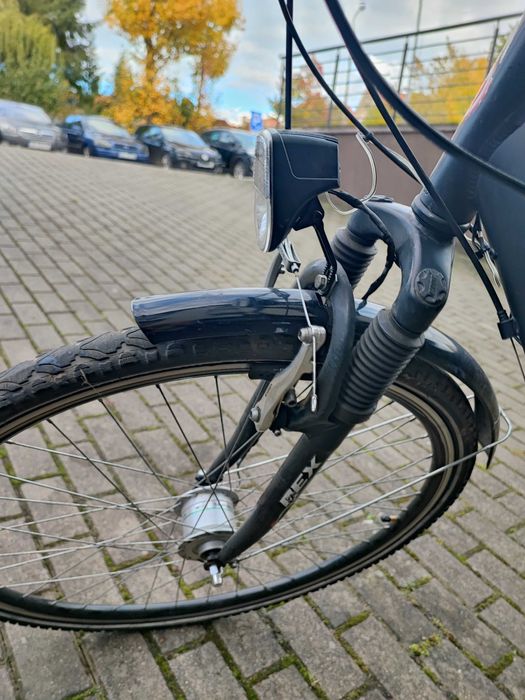 Rower, damka alu Trekking REX 28', GIANT MOUNTAIN BICYCLES 24'