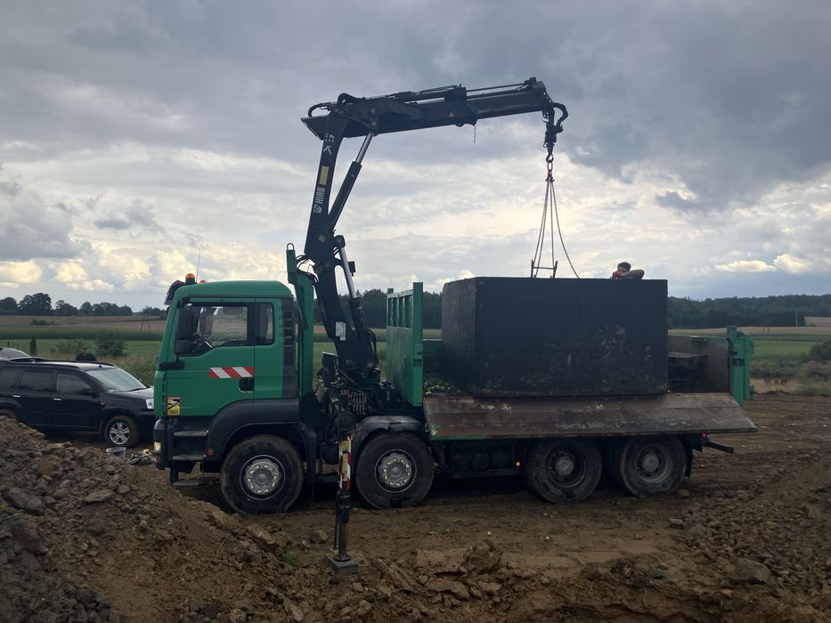 Usługi transportowe wywrotka z dźwigiem hds