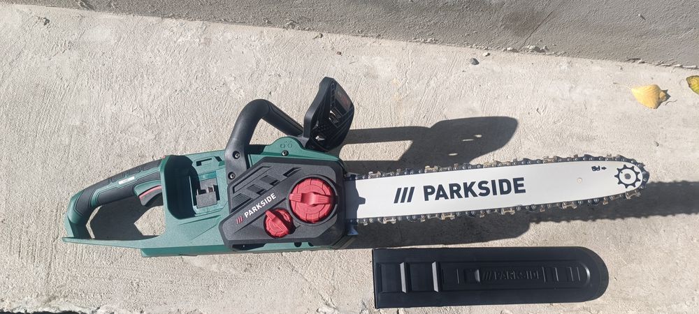 Пила акумуляторна Parkside 40V