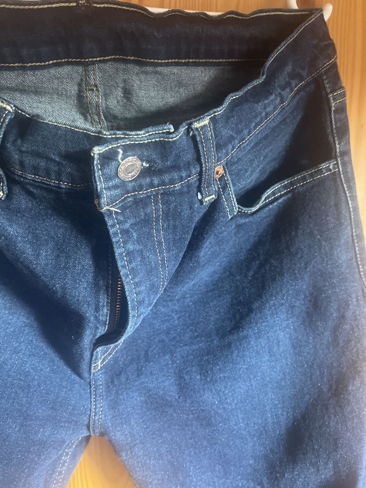 Sprzedam spodnie firmy Levis model 511 W38 L30