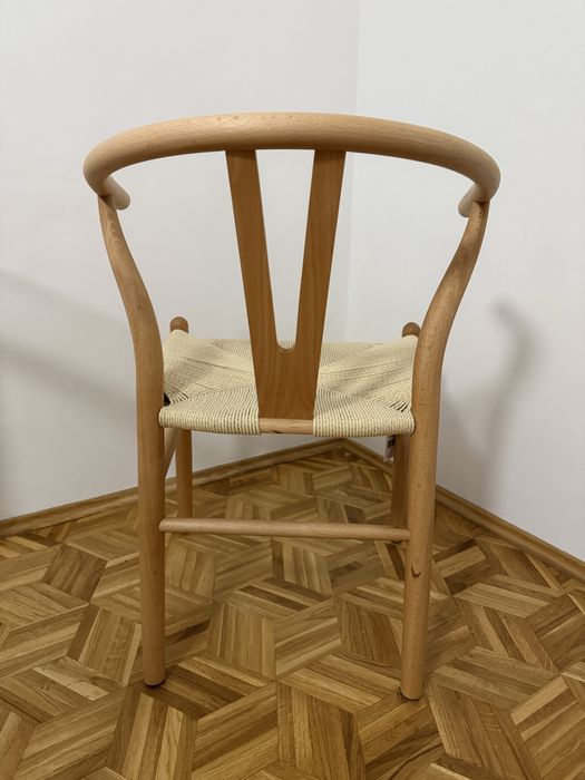 Krzeslo derwniane nordic wishbone