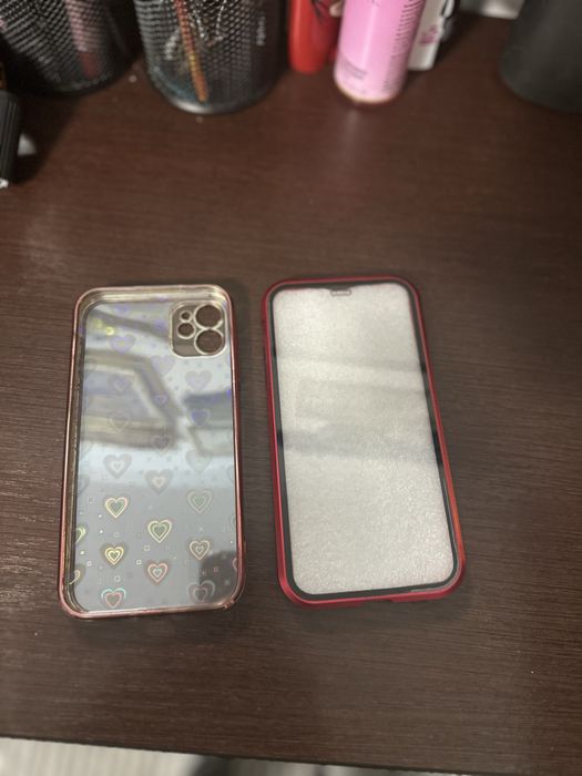 Чохол на айфон 11.