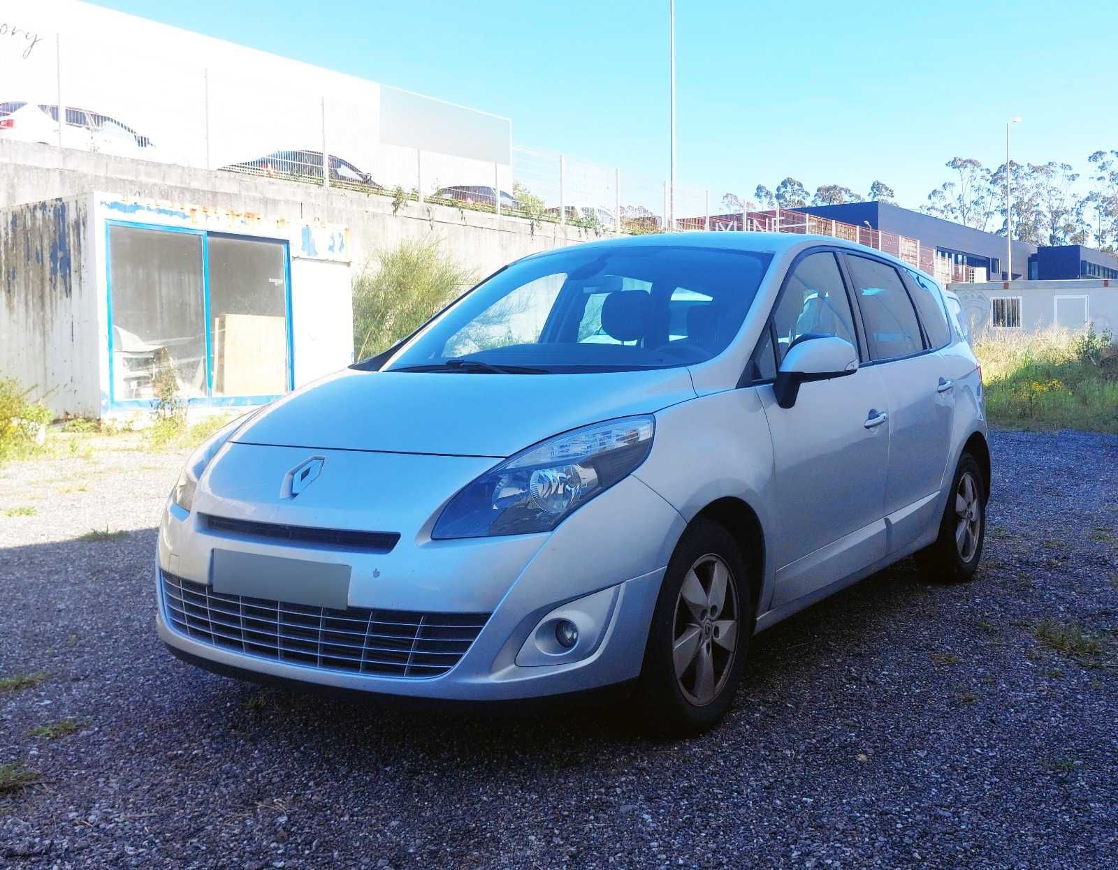 Renault Scenic 1.5 DCI  2011