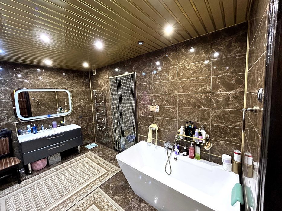 Продам або здам в оренду будинок в селищі Чаплине