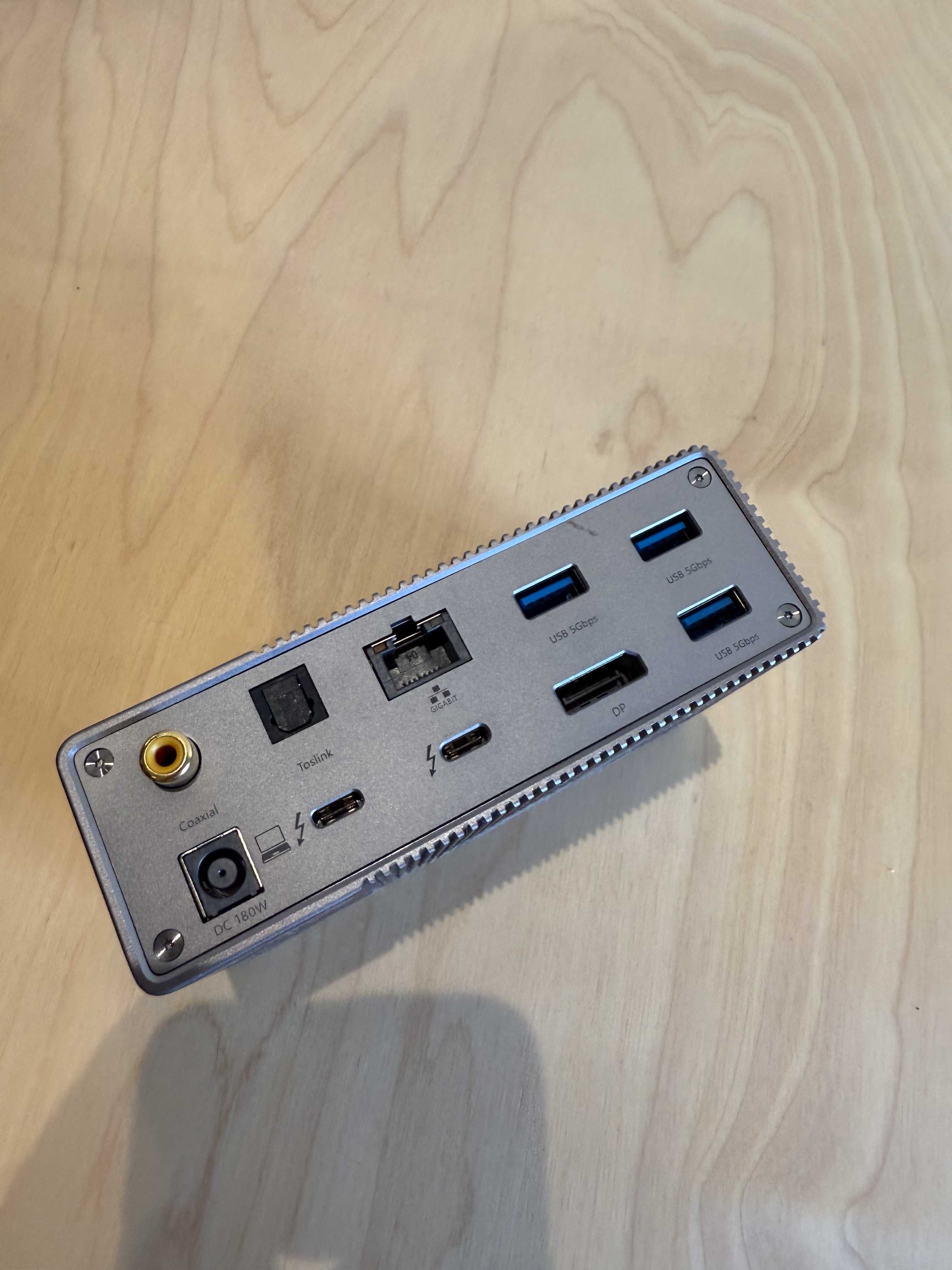 Багатофункціональна док-станція HyperDrive Thunderbolt 4 Power Hub