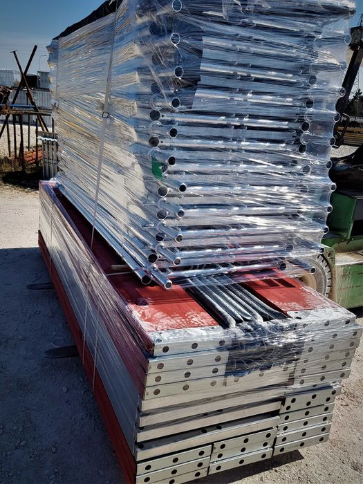 STEMPLE Podpory Stropowe Głowice Trójnogi Dźwigary Doka