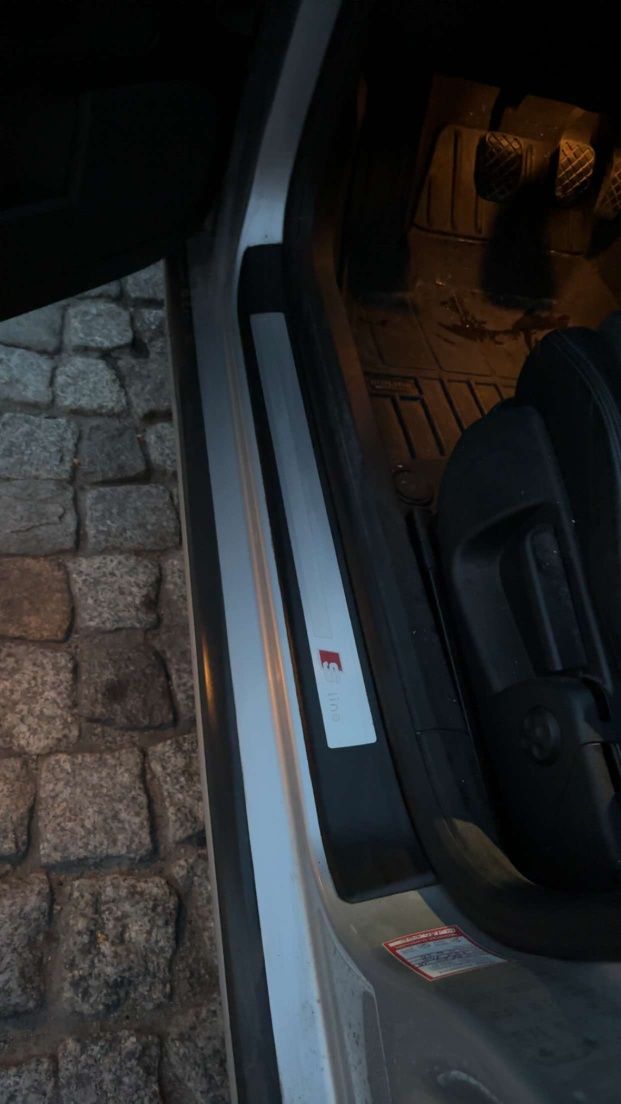 Audi a4 B7 Avant s line