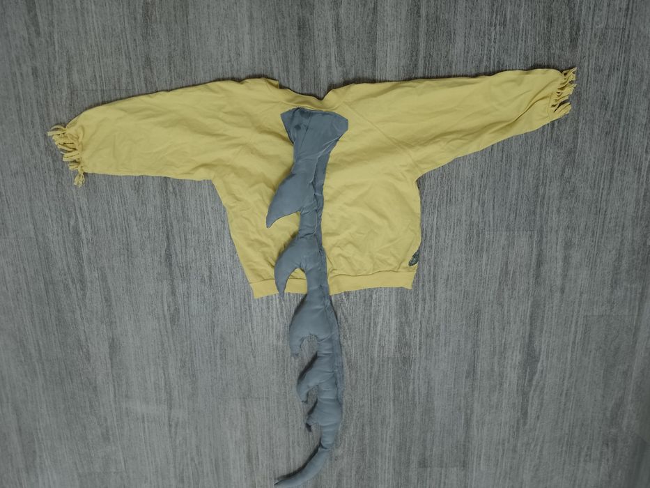 Sprzedam przebranie dla dziecka Dinozaur.