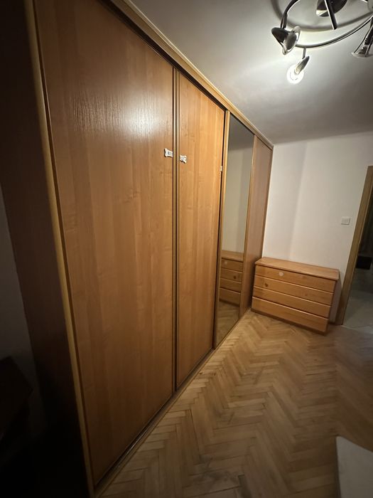 Drewniana szafa za darmo
