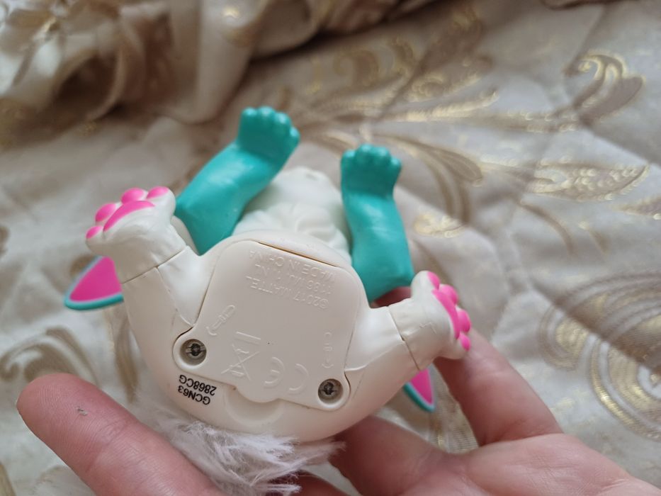 Чудесная интерактивная игрушка Lil Gleemerz Mattel