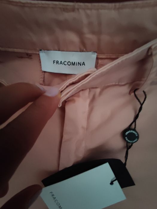 Calças Fracomina novas