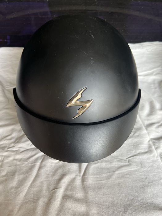 шолом scorion exo helmet