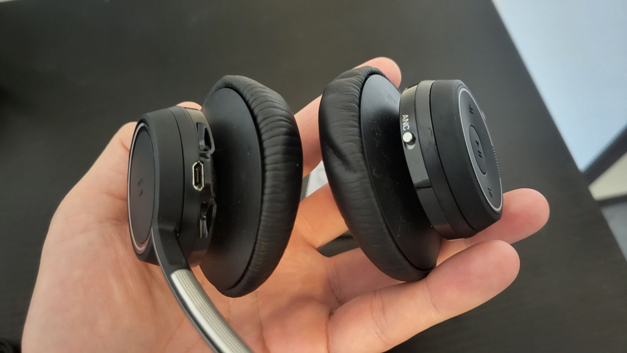 Słuchawki Plantronics Voyager Focus UC (B825-M)