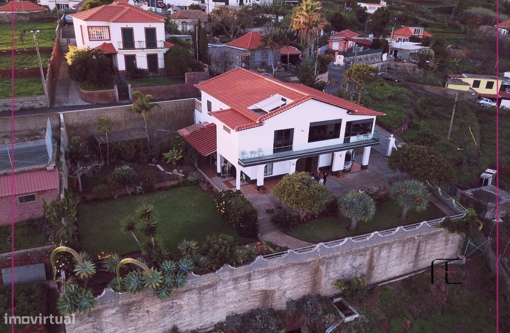 Andar Moradia T3+3 Venda em Caniço,Santa Cruz
