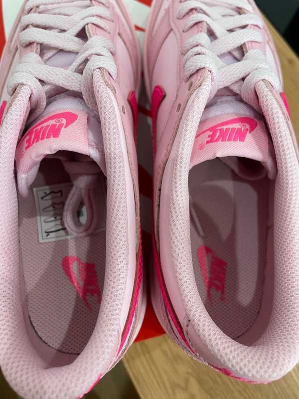 Nike Dunk Low Triple Pink (GS) 37.5