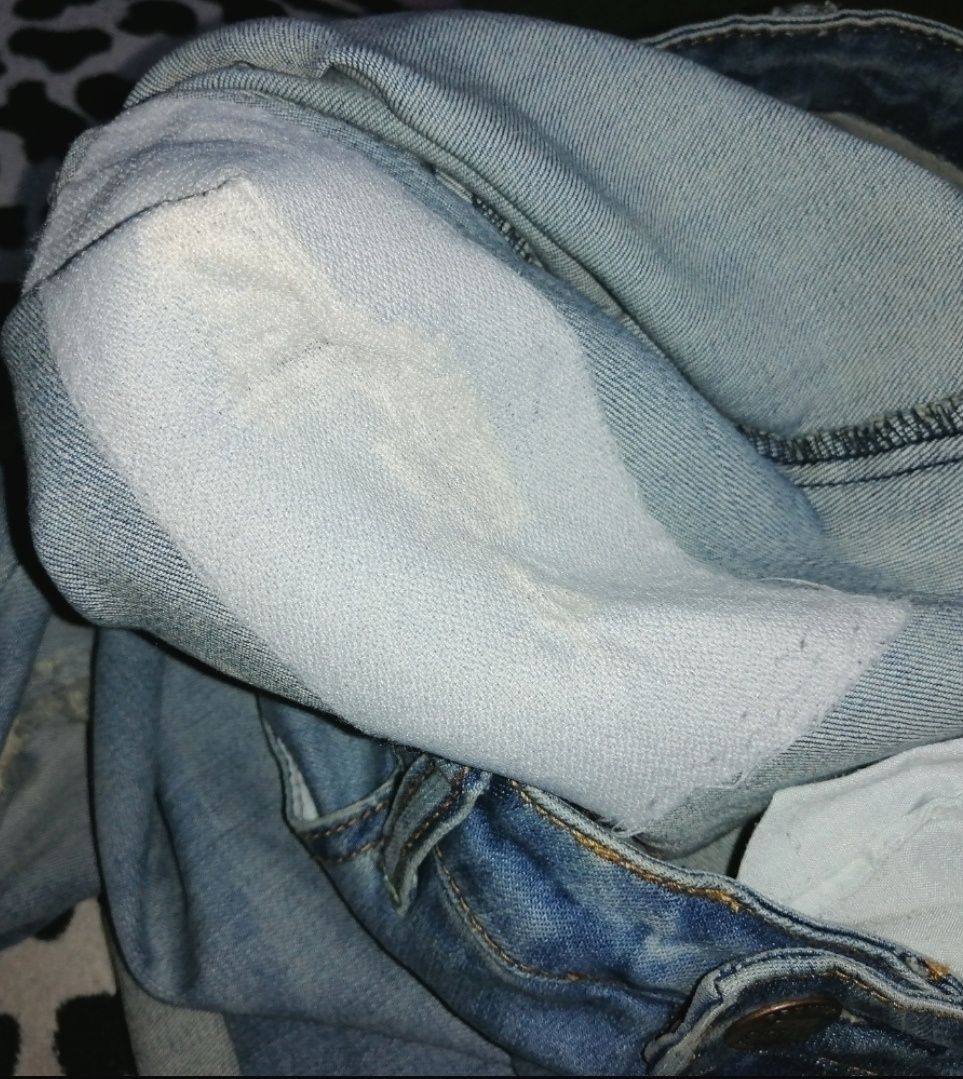 NEW YORKER spodnie dżins rurki skinny jeans dziury podszyte materiałem