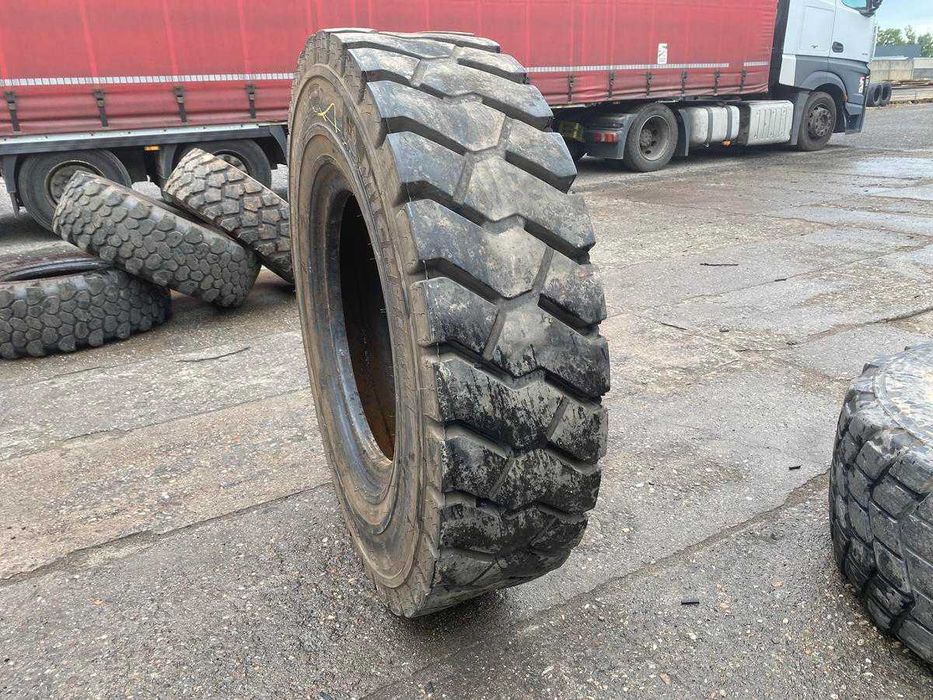 Opona używana przemysłowa 12.00r24 Michelin XZM RADIAL 80% Bieżnika