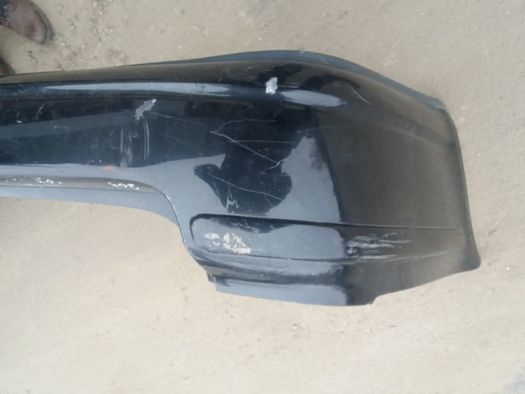 бампер Avensis t 25 універсал 2003-2008