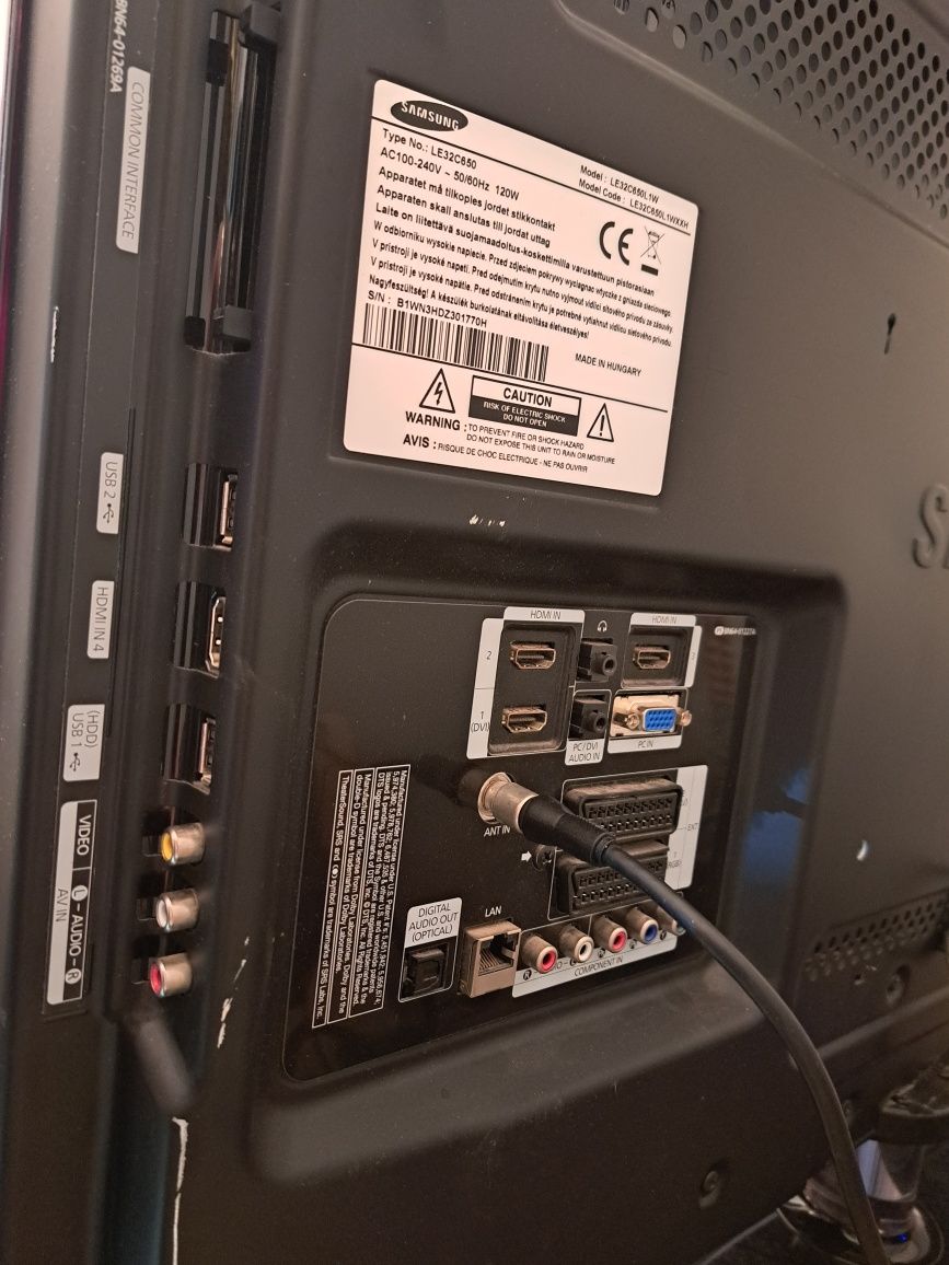 Telewizor Samsung 32 cale stan bardzo dobry.