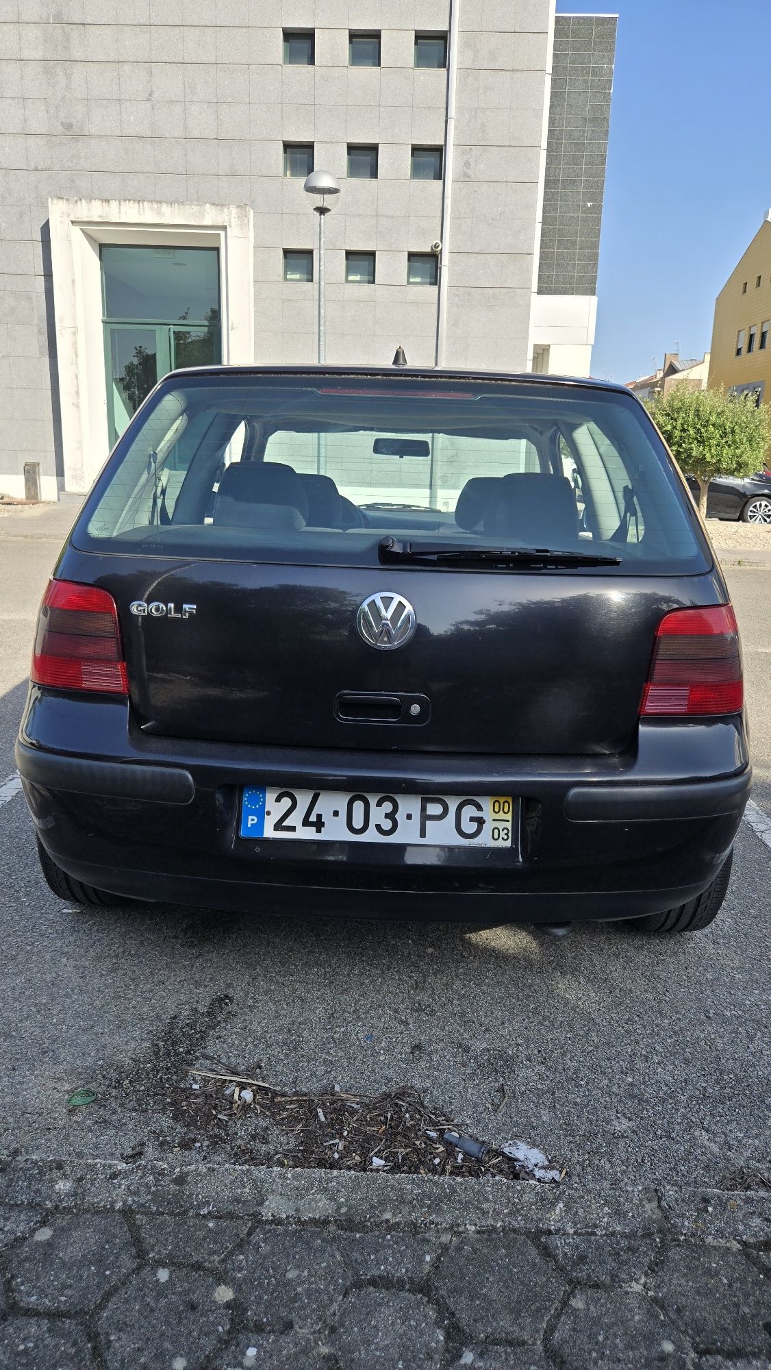 Golf Sapao 2000.