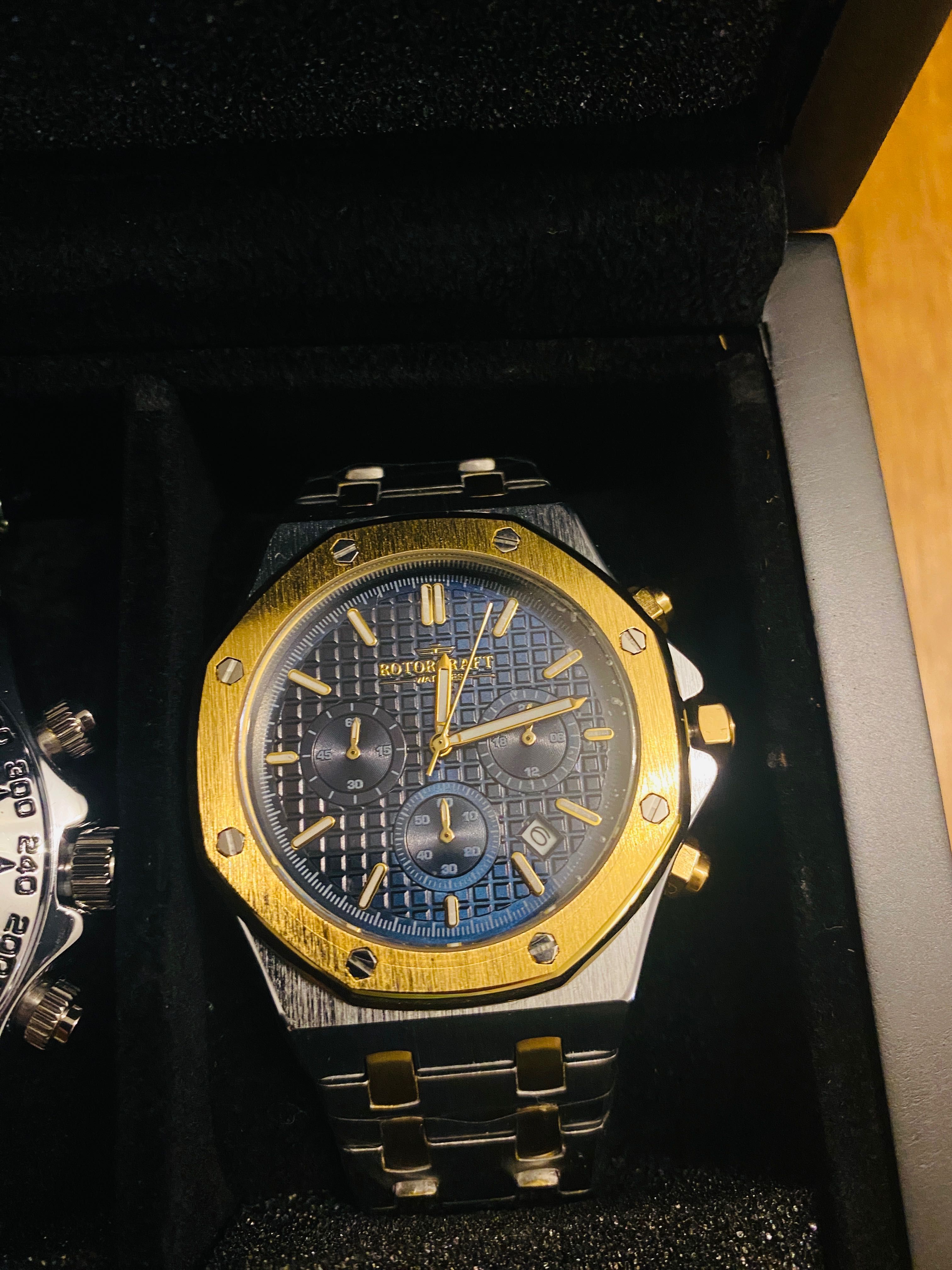 Zagadki box , Rotorcraft Watchbox RWB1