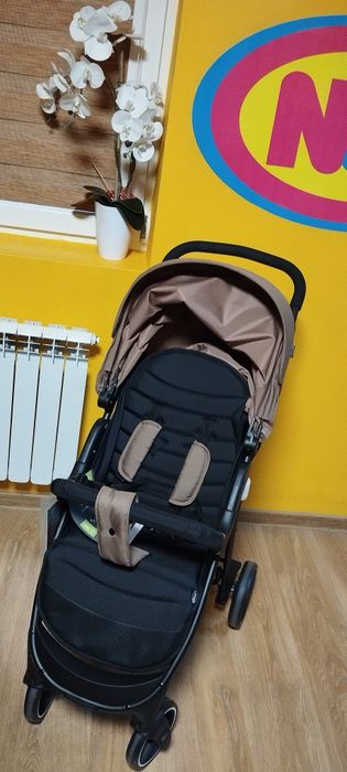 4baby Rapid nowy 2024 fajny lekki wózek spacerowy do 22 kg