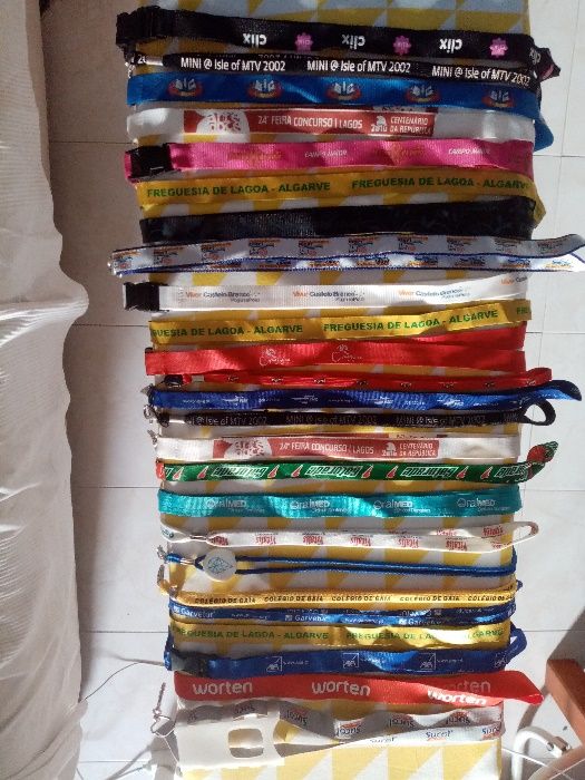 Colecção de fitas porta-chaves