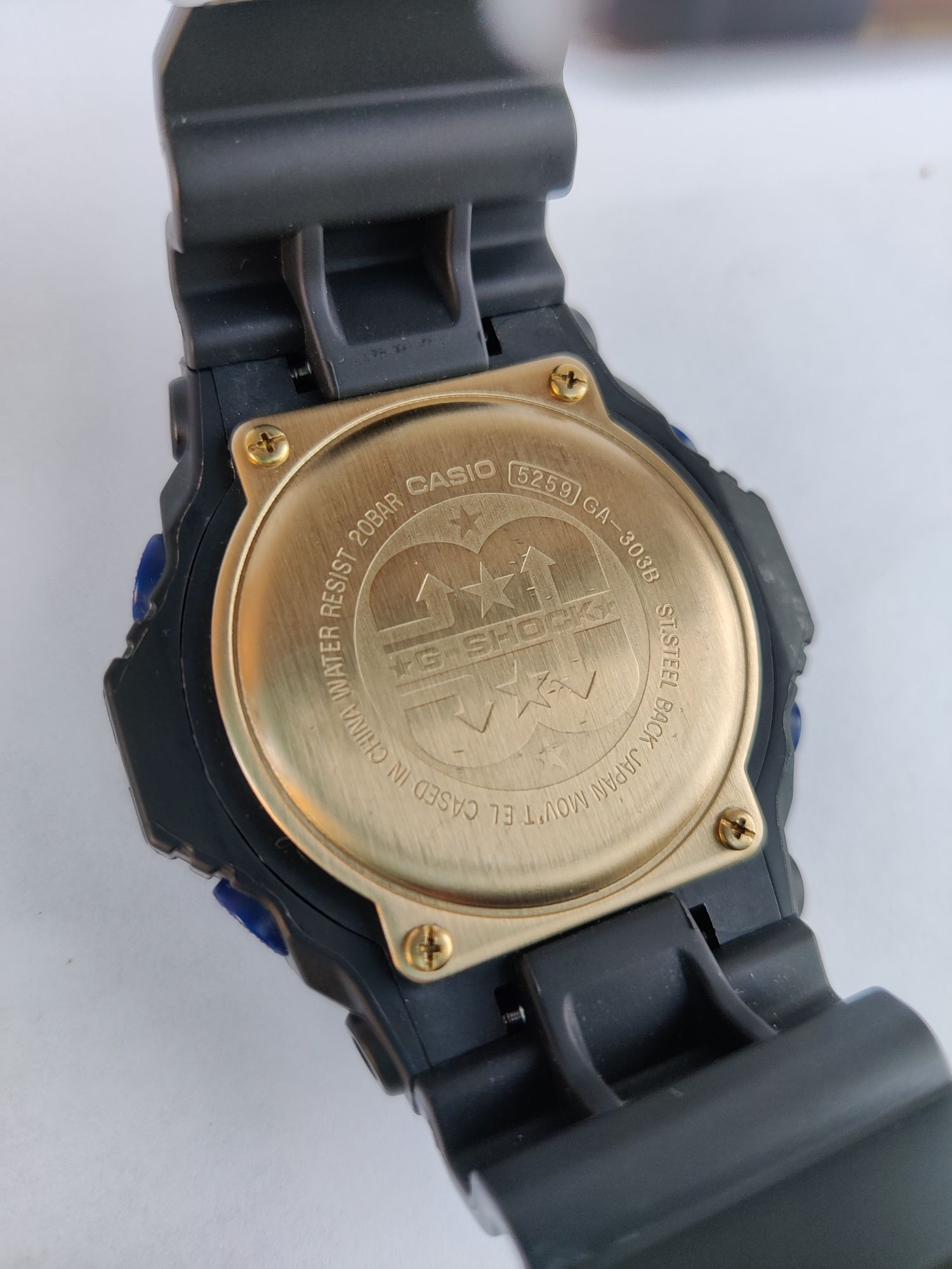 Наручний годинник Casio G-SHOCK GA-303B-1A 30th Anniversary Оригінал