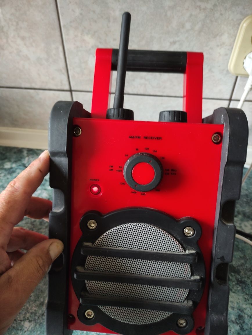 Radio budowlane BTI Milwaukee berner makita dewalt