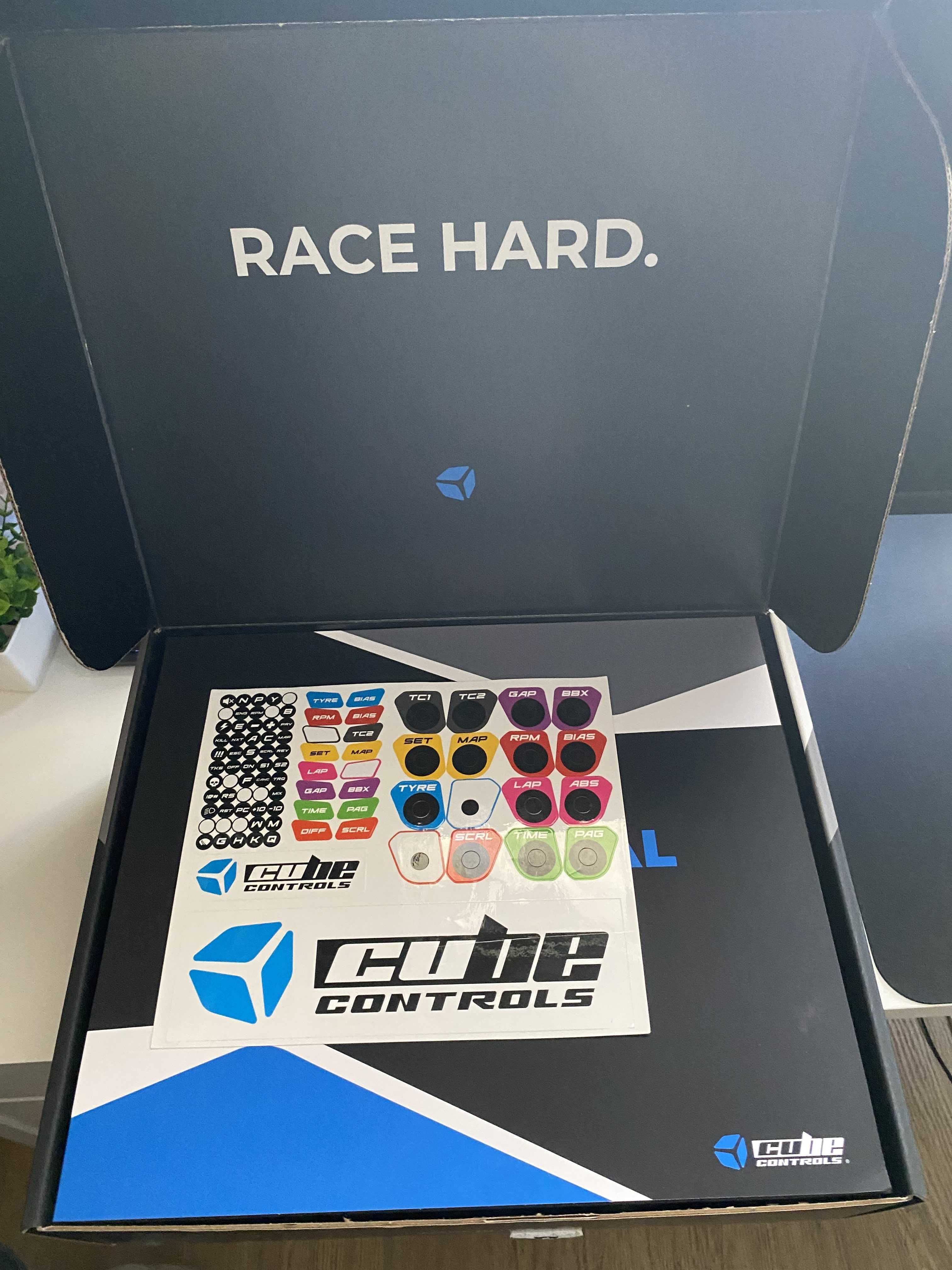Volante Cube Controls F-Core 4 Paddles