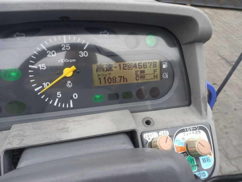 Japoński traktorek Iseki GEAS AT 27 z glebogryzarką 4x4 27 KM Rewers