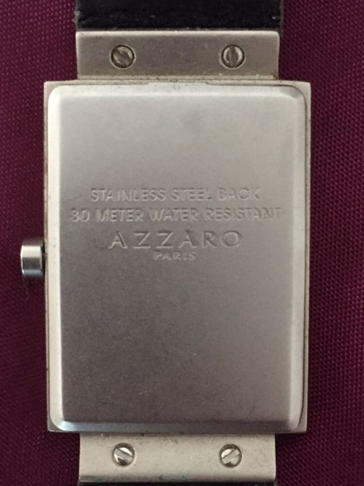 Relógio Azzaro em pele