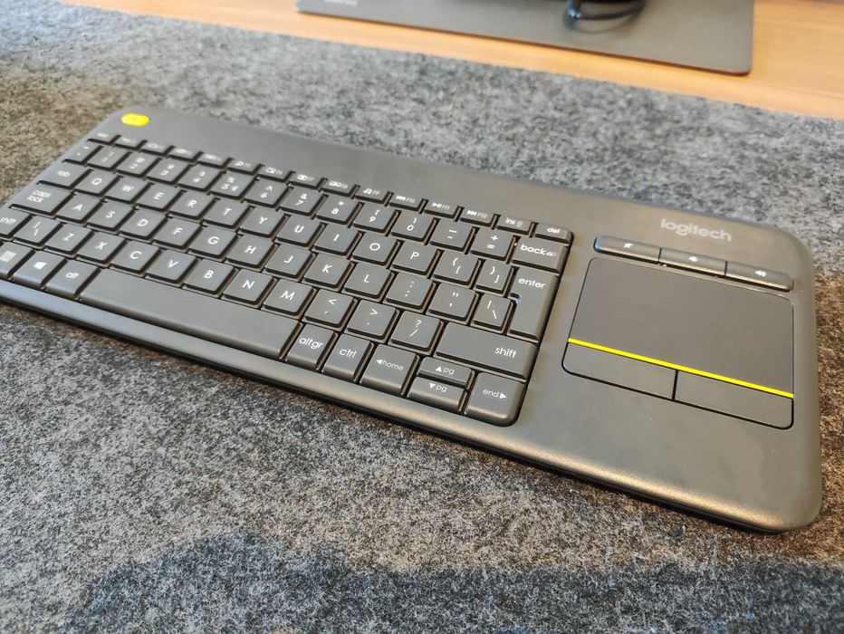 Klawiatura Logitech K400 Plus Bezprzewodowa
